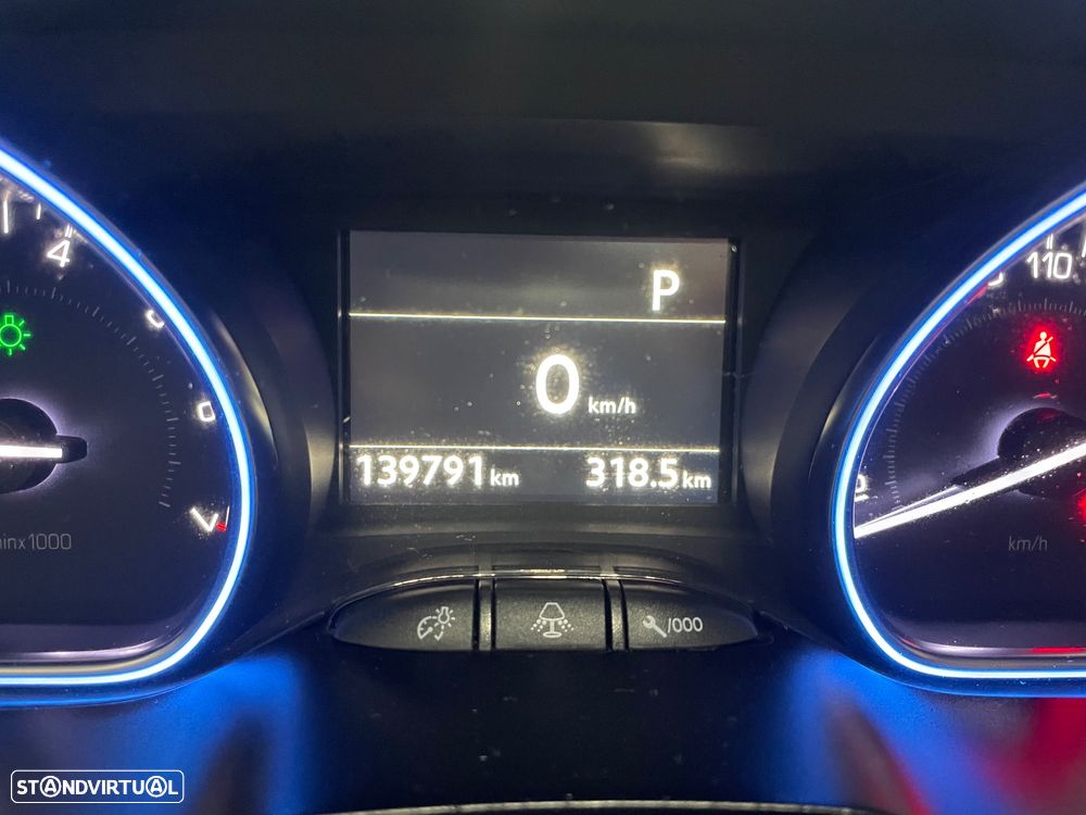 Peugeot 208 PureTech 110 Stop & Start EAT6 Tech Edition - 27