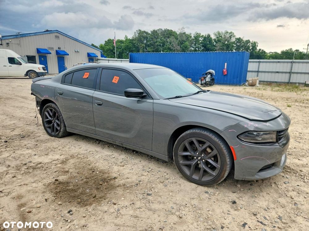 Dodge Charger - 5