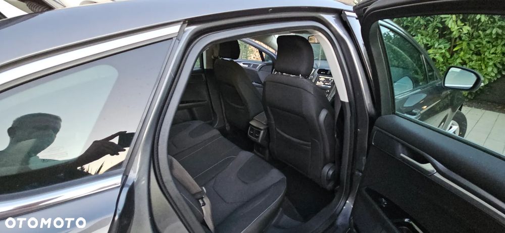 Ford Mondeo 1.6 TDCi Start-Stopp Titanium - 14