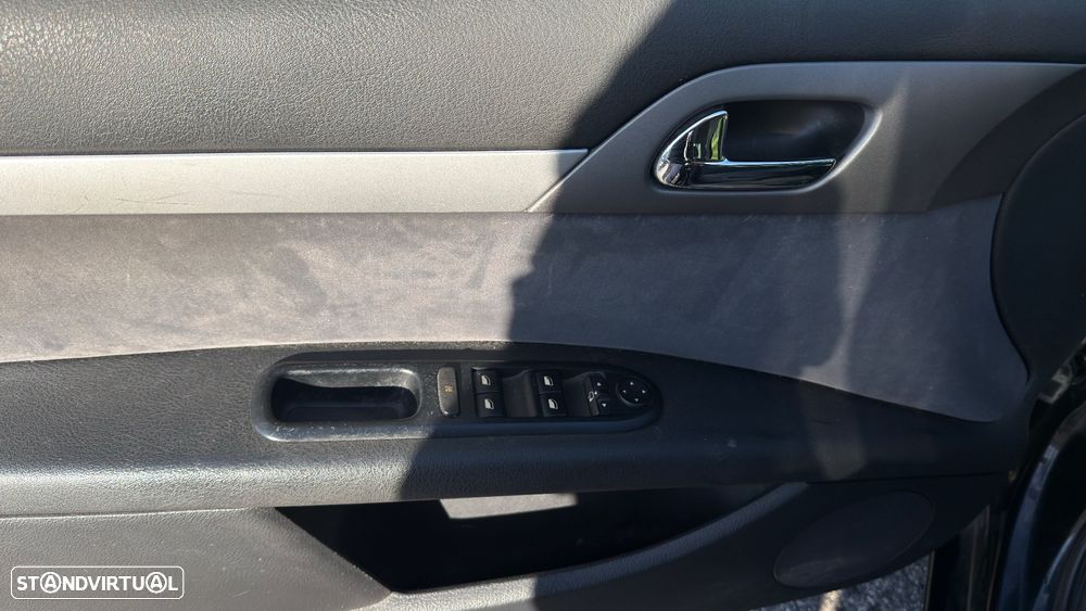 Peugeot 407 1.6 HDi Premium - 6