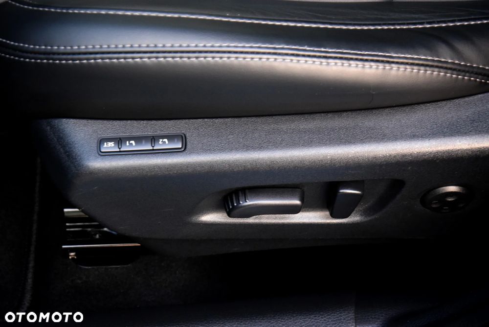 Nissan Qashqai 1.6 DIG-T Tekna+ - 27