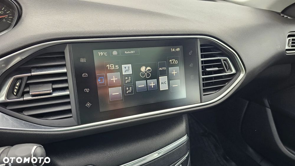 Peugeot 308 1.2 PureTech Allure S&S - 10