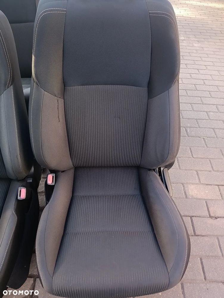 Fotel kierowca pasażer kanapy Toyota RAV4 - 3