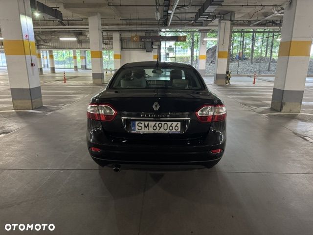 Renault Fluence 1.6 16V Privilege - 24