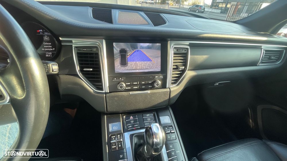 Porsche Macan - 10