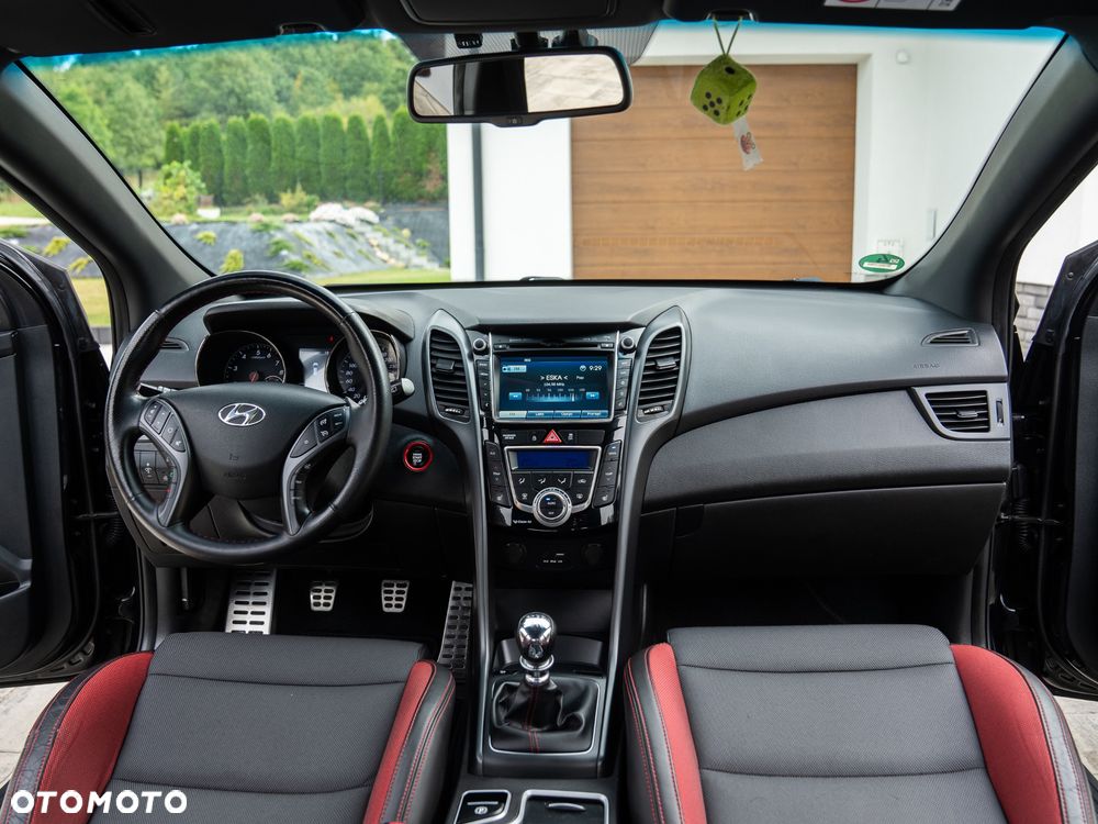 Hyundai i30 1.6 GDI Turbo Sport - 27