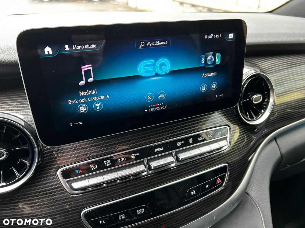 Mercedes-Benz EQV 300 lang - 25