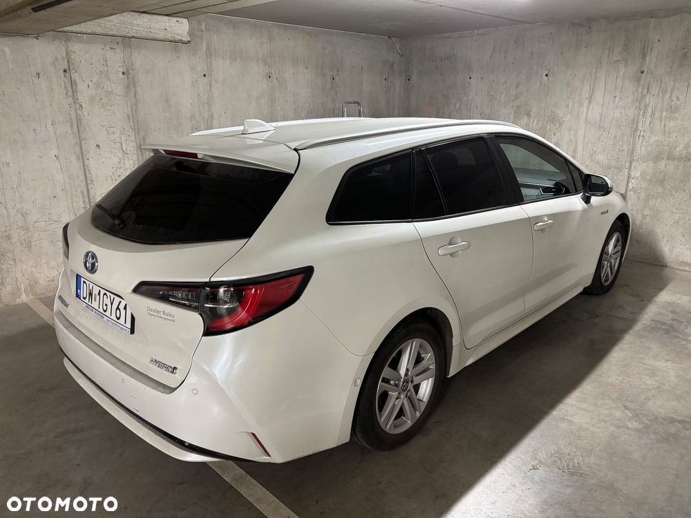Toyota Corolla 1.8 Hybrid Comfort - 4