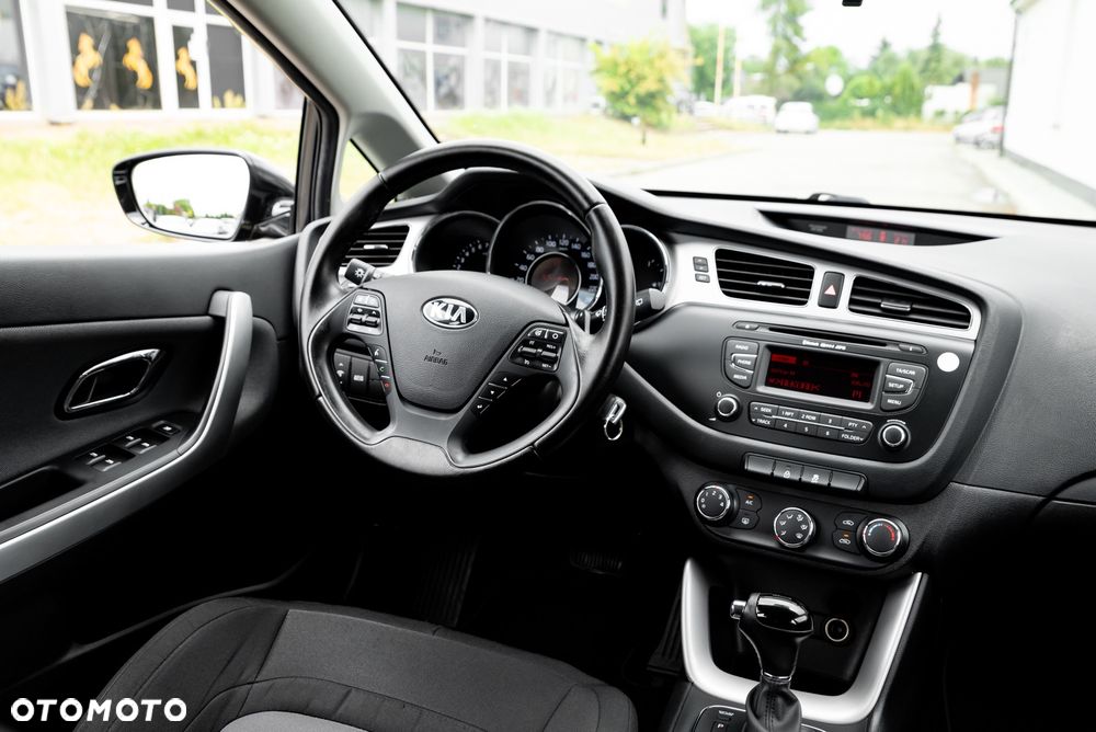Kia Ceed 1.6 GDI DCT Platinum Edition - 20