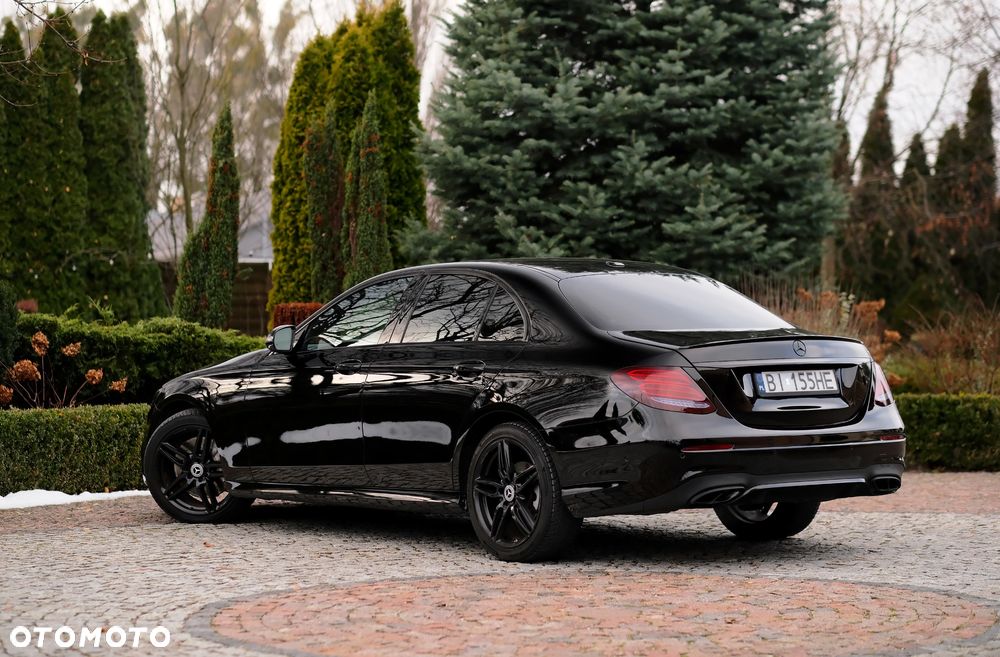 Mercedes-Benz Klasa E 300 9G-TRONIC - 6