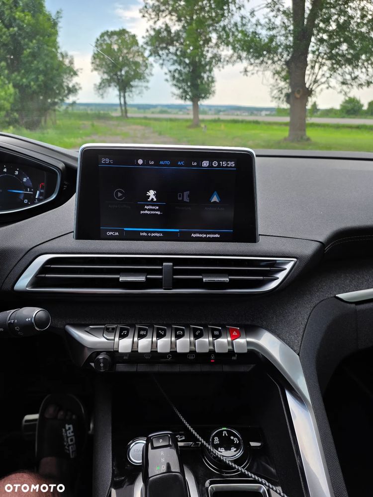Peugeot 5008 1.6 THP Active S&S EAT6 - 19