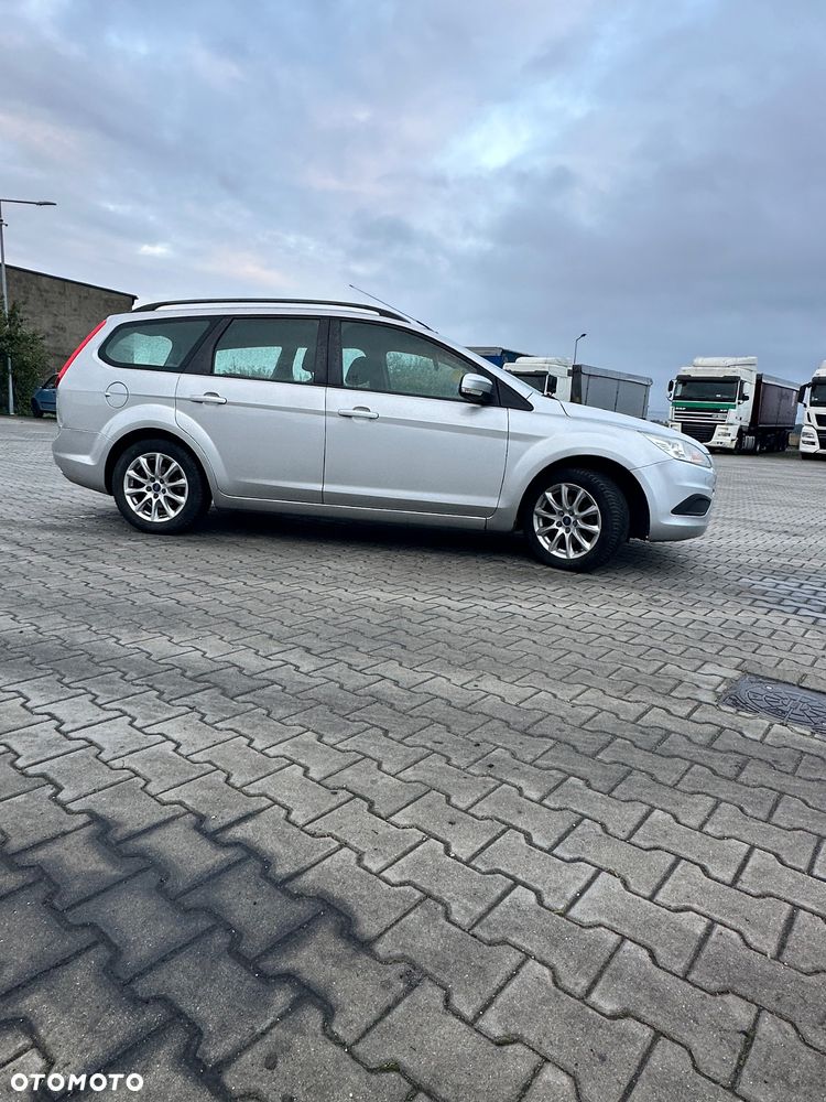 Ford Focus 1.8 Fun X - 1