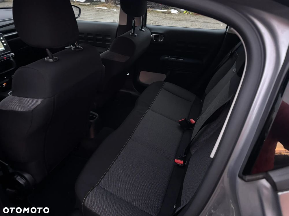 Citroën C3 1.2 PureTech Shine EAT6 - 13