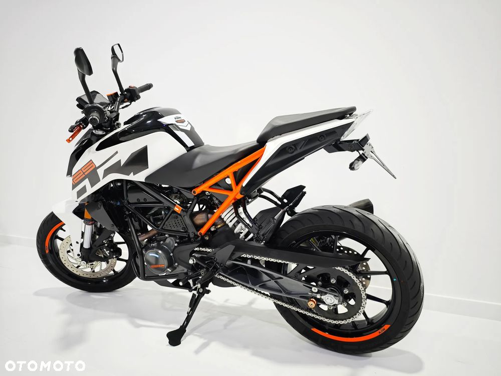 KTM Duke - 14