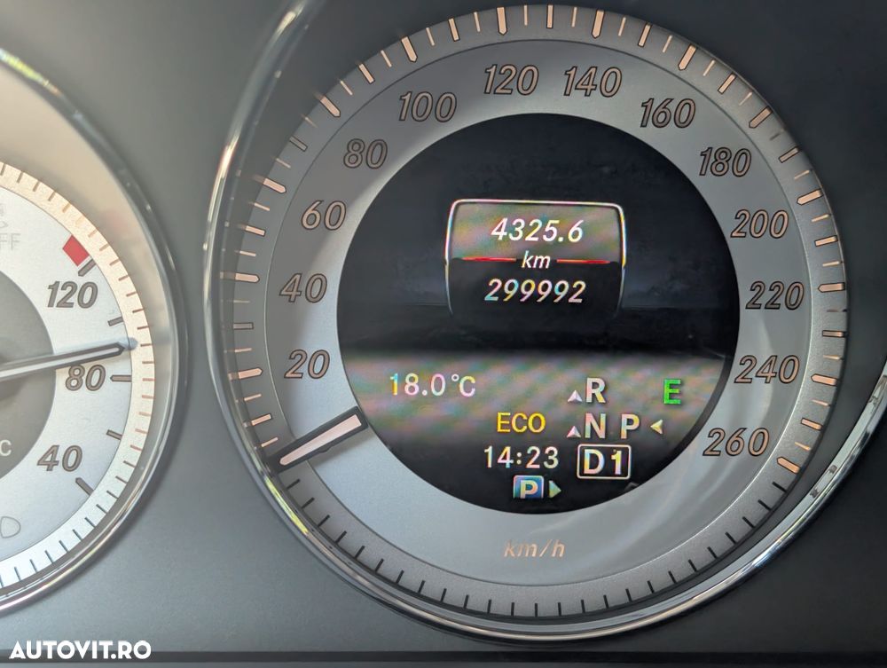 Mercedes-Benz GLK - 10