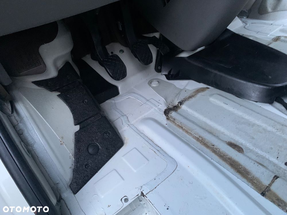 Volkswagen Transporter Bestel TDI - 23