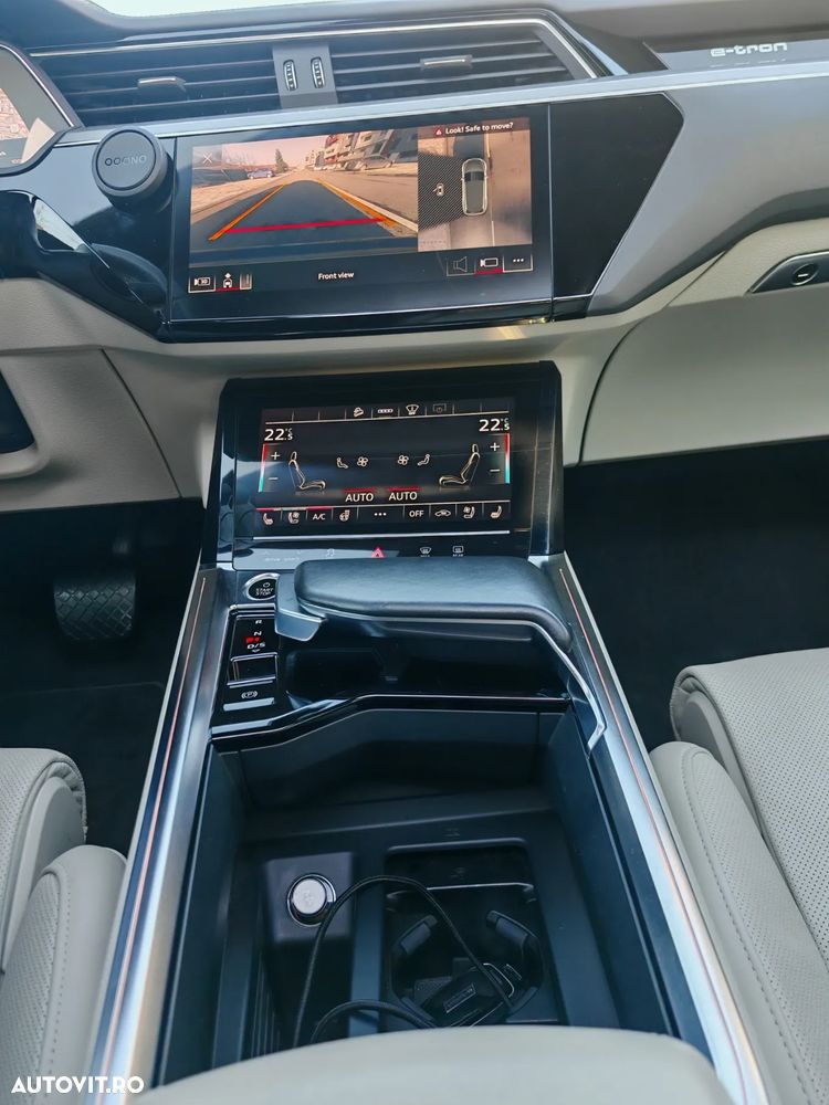 Audi e-tron 55 quattro advanced - 13