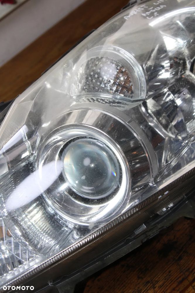 LAMPA LEWA LUB PRAWA PRZÓD TOYOTA AURIS I LIFT ANGLIA - 14