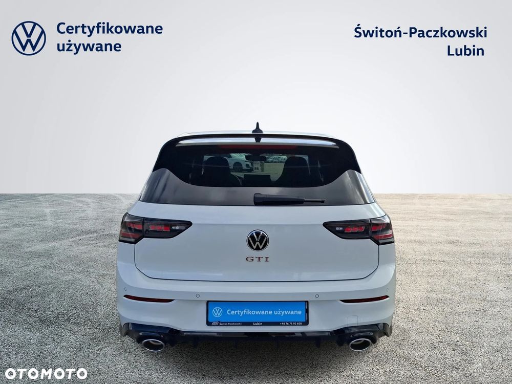 Volkswagen Golf - 13