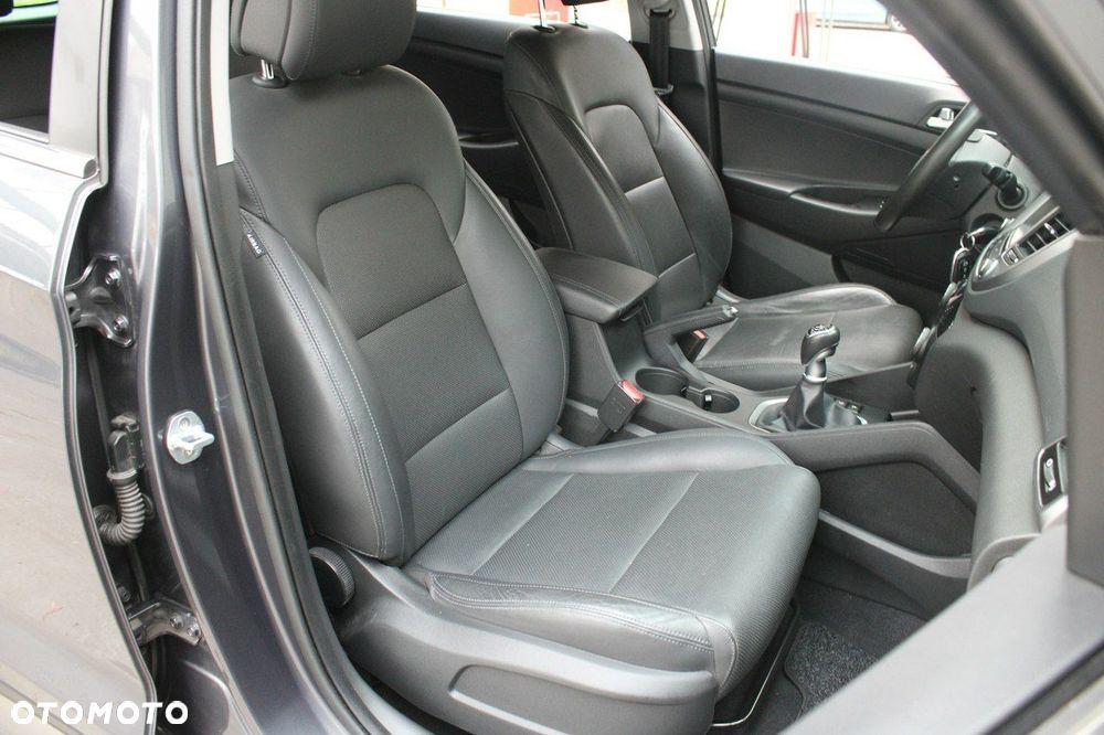 Hyundai Tucson 1.6 T-GDi Style 2WD - 10