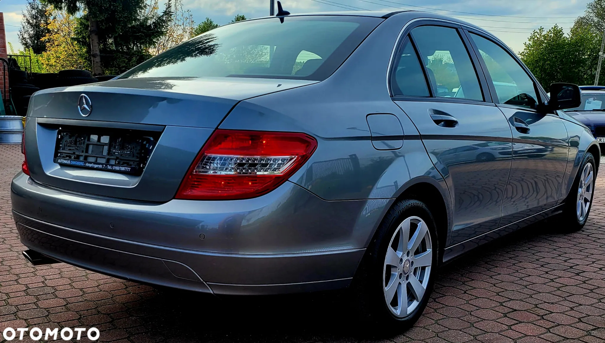 Mercedes-Benz Klasa C 200 CGI BlueEff Classic - 6