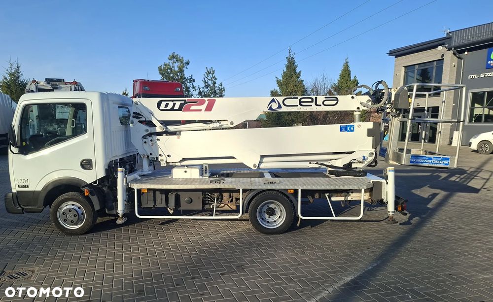 Nissan CABSTAR Cela DT21 21M - 4