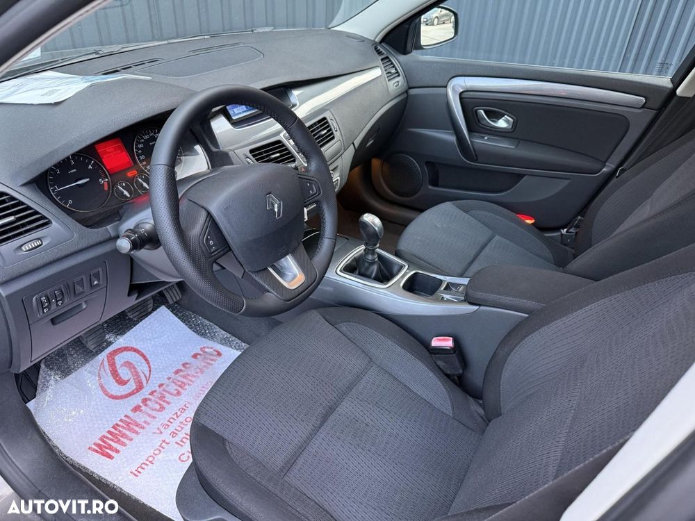 Renault Laguna - 7