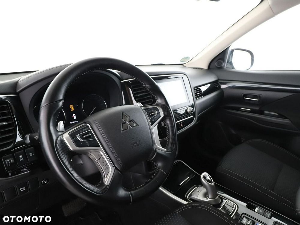 Mitsubishi Outlander 2.4 4WD - 15