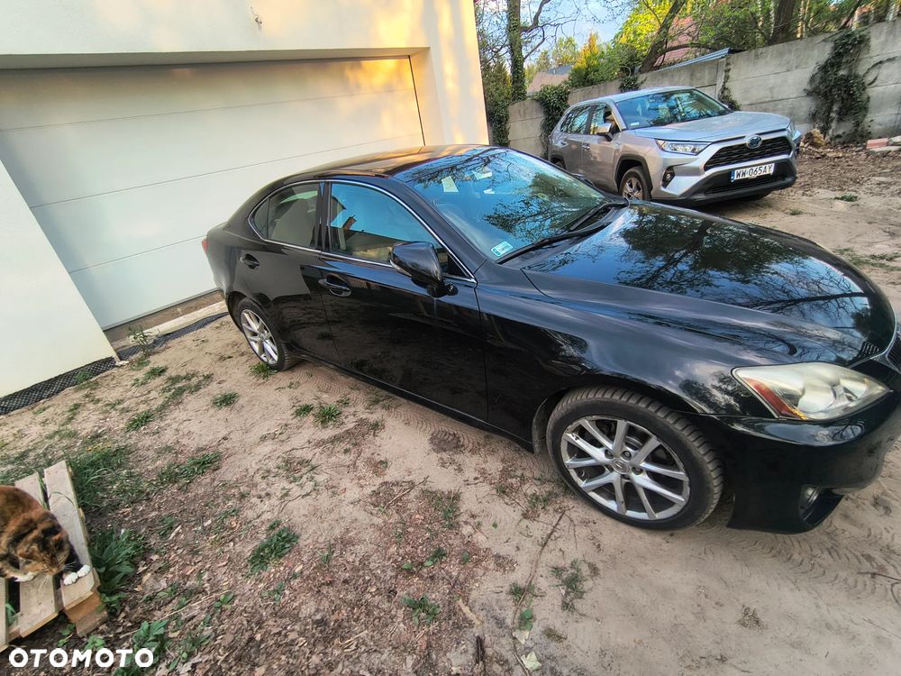 Lexus IS 200d - 4