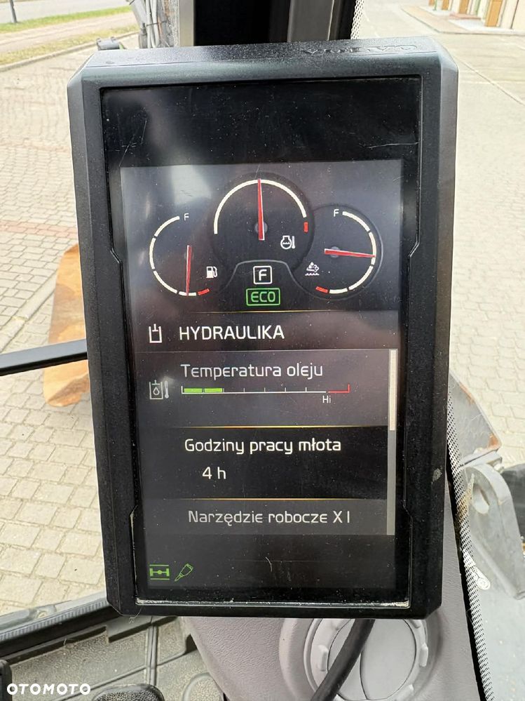 Volvo EWR 150E ROTOTILT ENGCON SYSTEM 3D ZESTAW 4 ŁYŻKI, NÓŻ, SZCZOTKA - 24