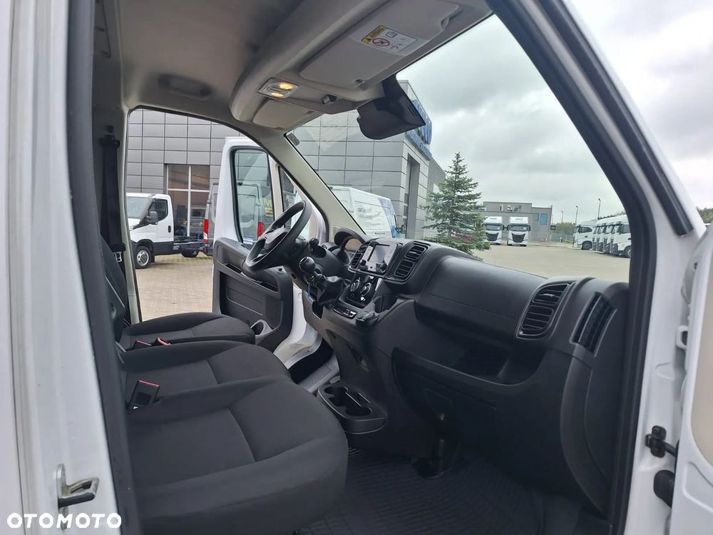 Fiat Ducato L4H2 brygadówka / doka / 7 osób / hak 3t / kamera / czujniki / nowa buda - 20