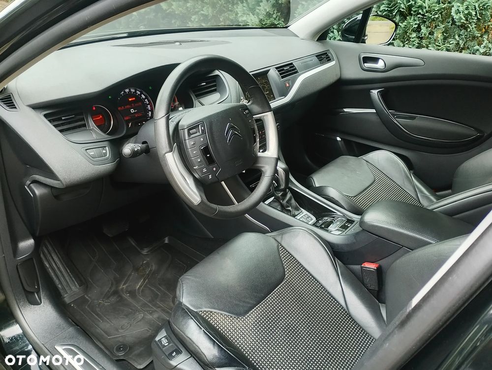 Citroën C5 Tourer V6 HDi 240 Biturbo FAP Exclusive - 5
