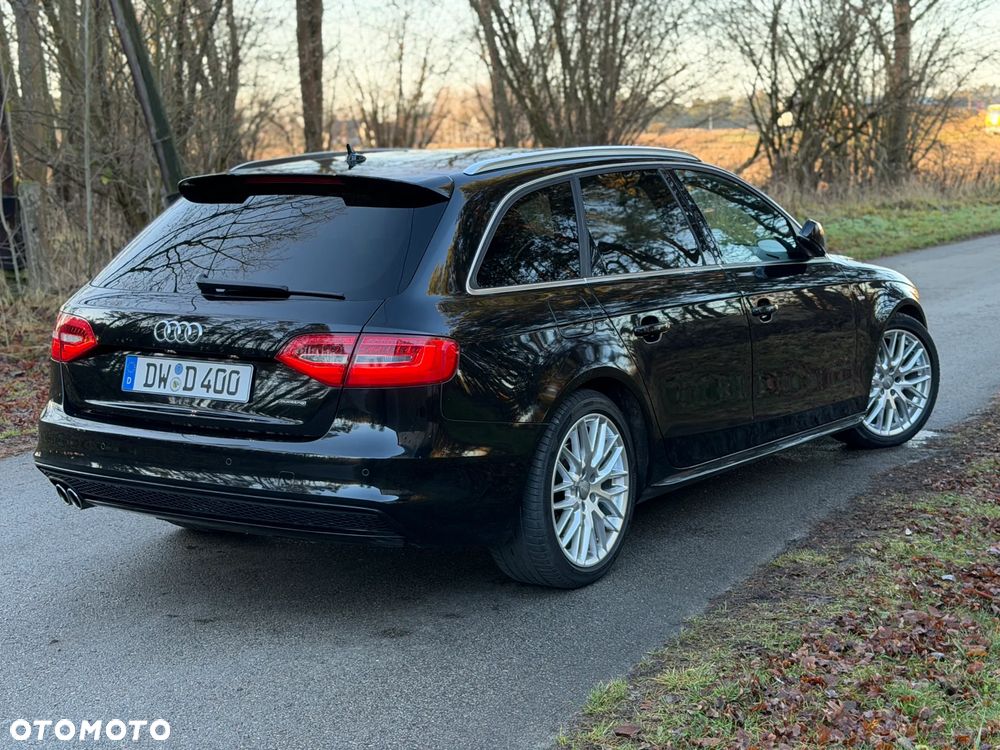 Audi A4 Avant 2.0 TDI DPF quattro S tronic S line Sportpaket - 13
