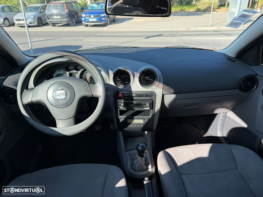 SEAT Ibiza 1.4 16V Stylance - 21