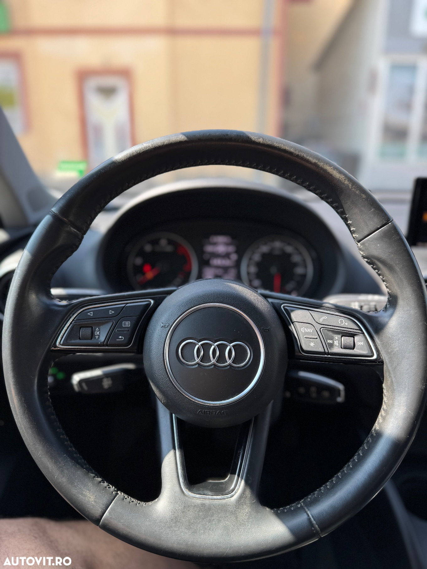 Audi A3 1.6 TDI S tronic Sport - 14
