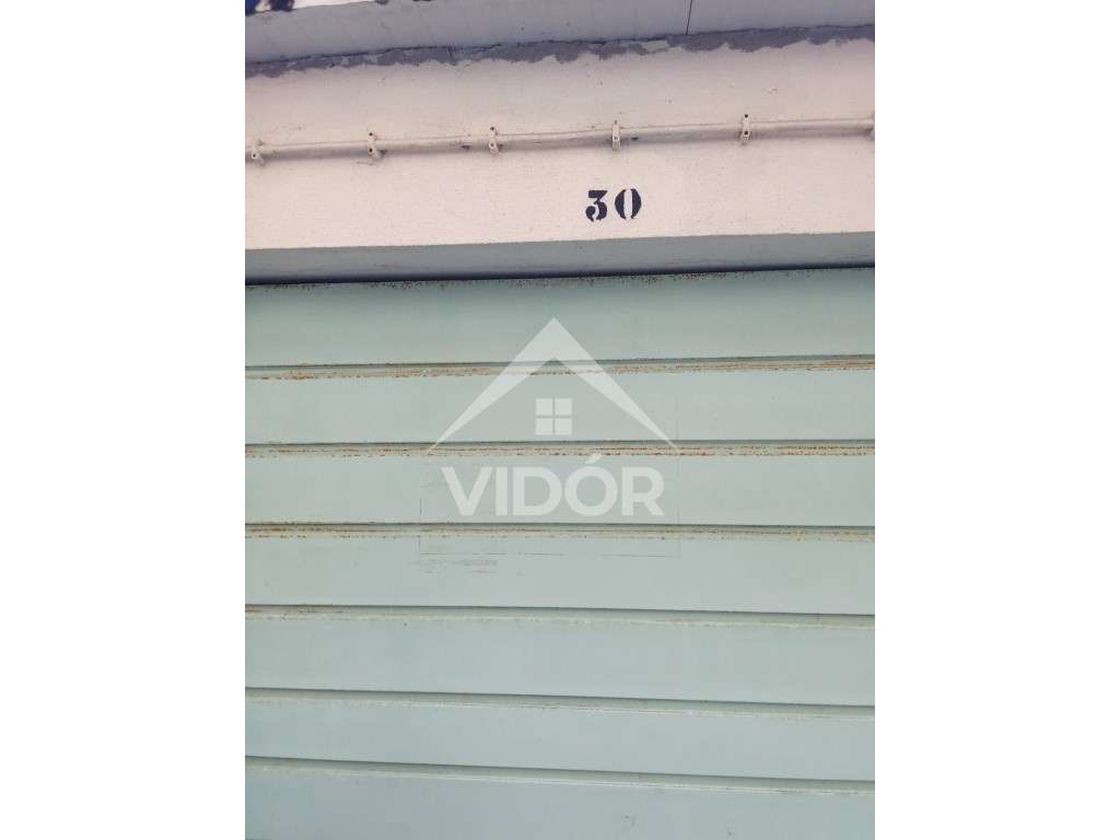 Garagem Box na Rua Joaquim Sottomayor - Grande imagem: 2/5