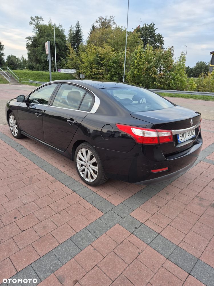 Renault Latitude - 3