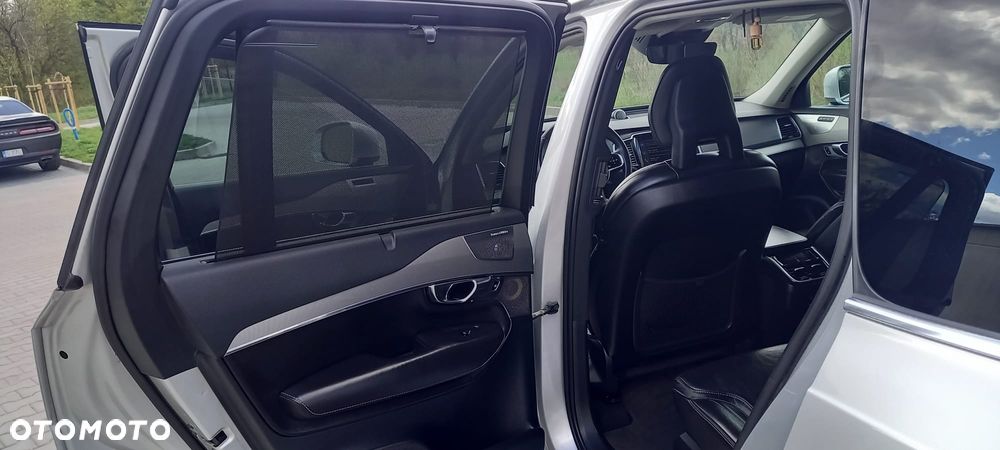 Volvo XC 90 D5 AWD Inscription - 25