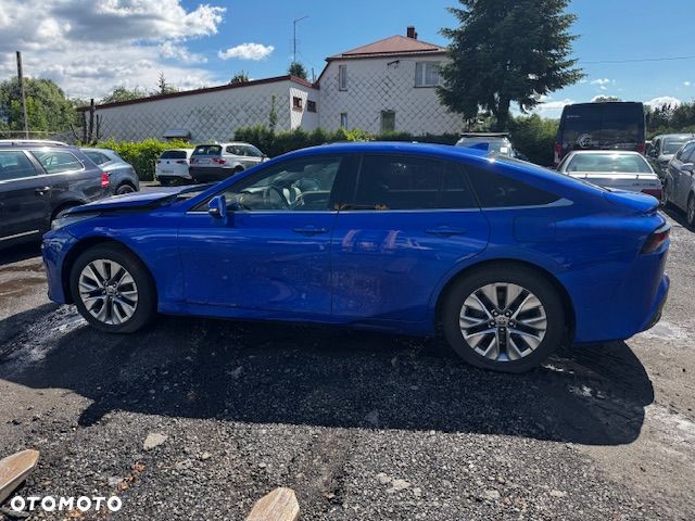 Toyota Mirai - 16