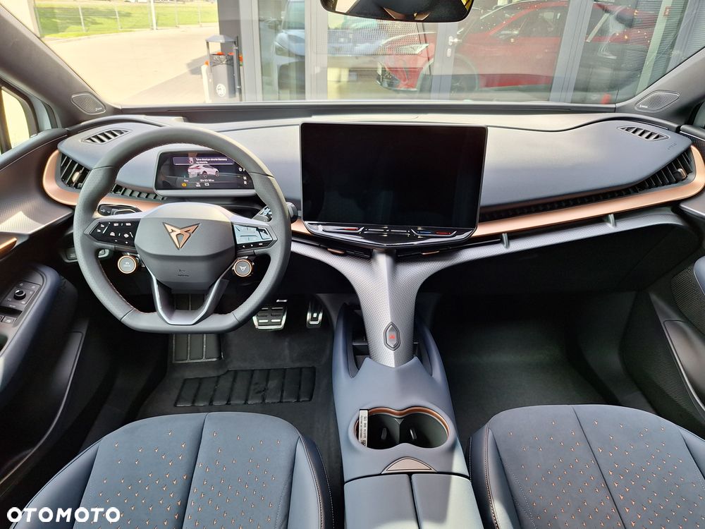 Cupra Tavascan - 14