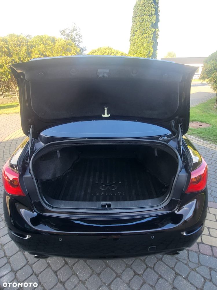 Infiniti Q50 - 20