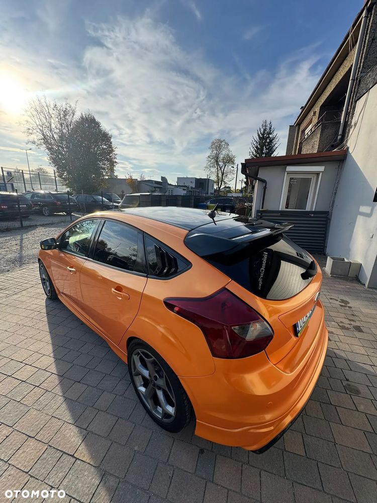 Ford Focus - 5