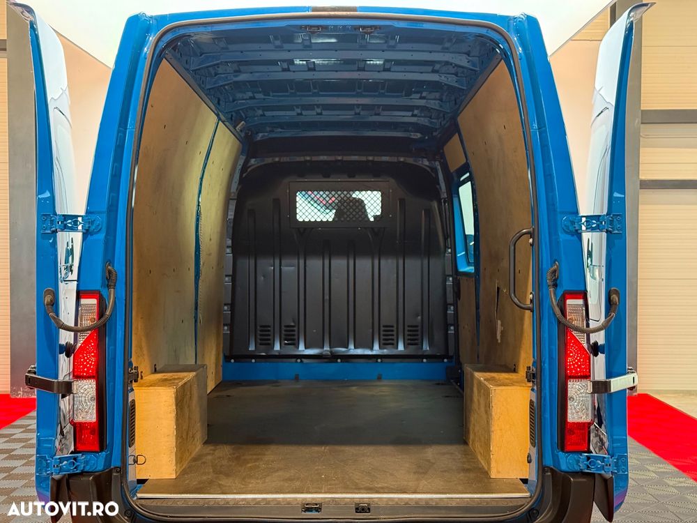 Renault Master - 33