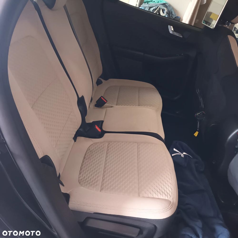Ford Escape - 27
