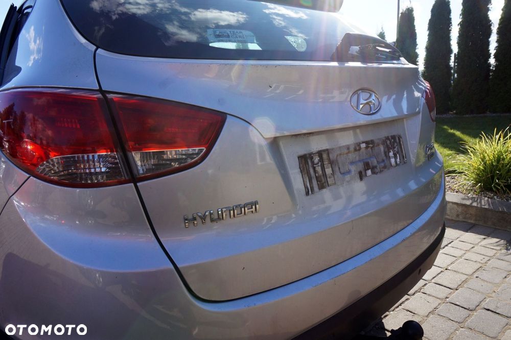 KLAPA BAGAŻNIKA TYLNA IX35 I  RAH  SREBRNY HYUNDAI 2009-2015 - 6