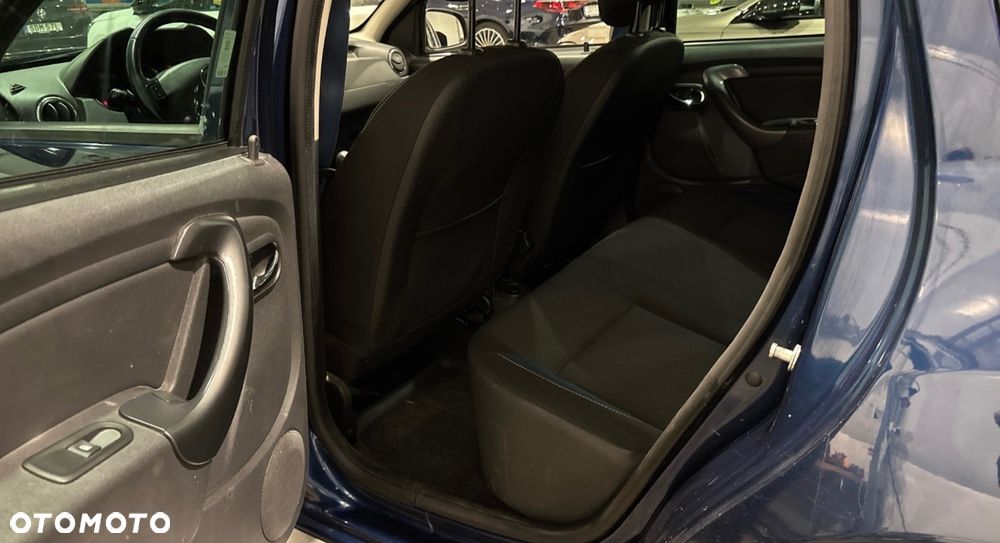 Dacia Duster 1.5 dCi Laureate 4x4 S&S EU6 - 9