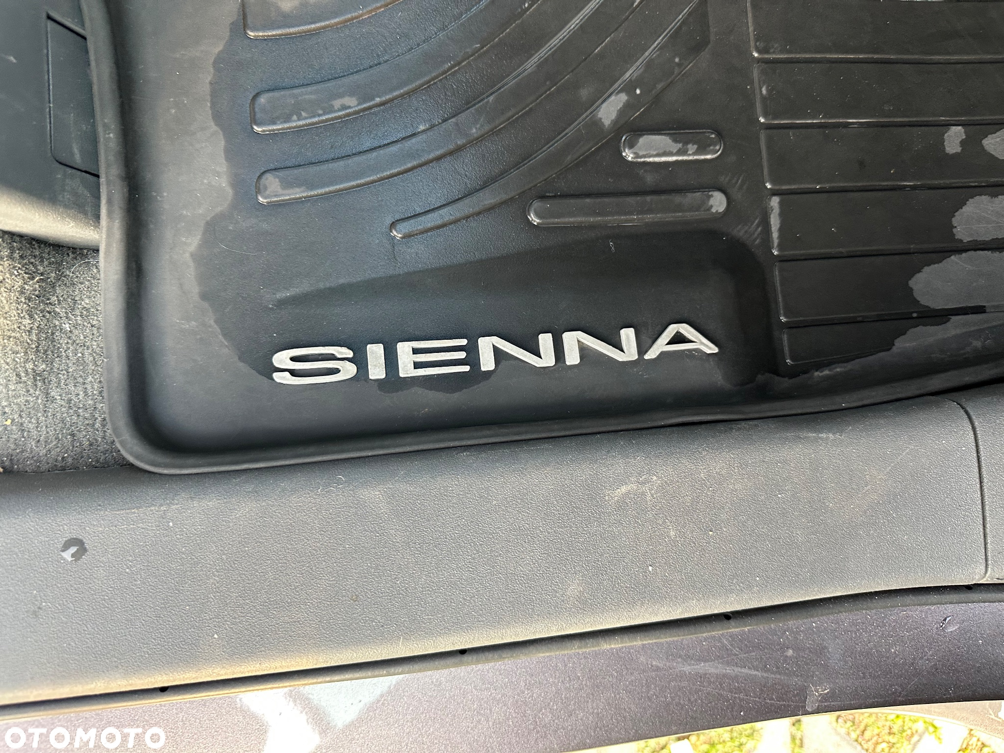 Toyota Sienna 3.5 V6 XLE AWD - 30