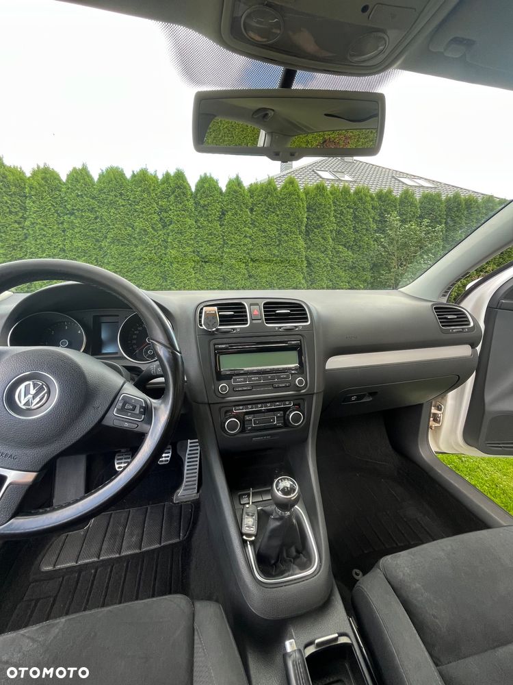 Volkswagen Golf 2.0 TDI DPF Comfortline - 9