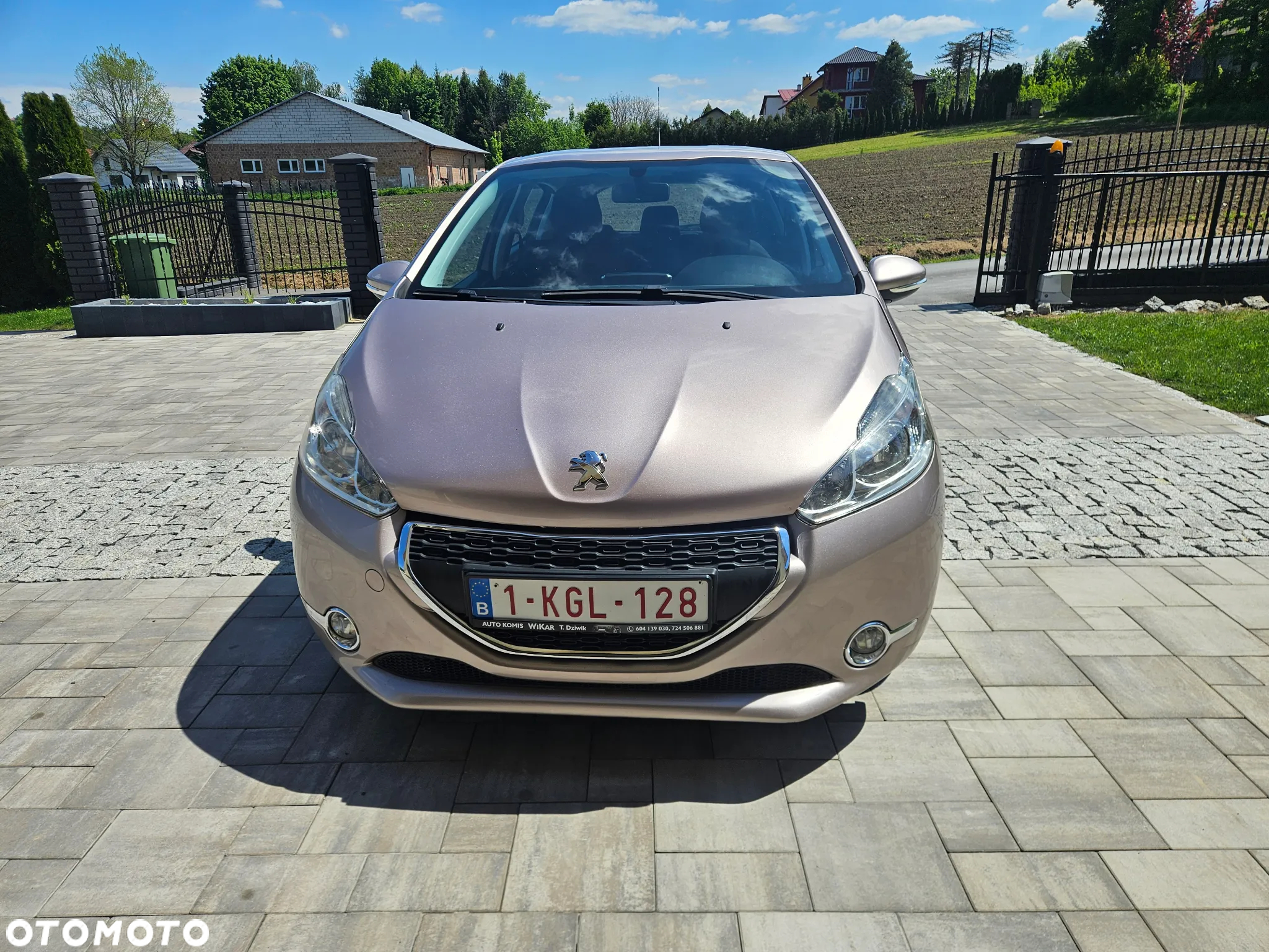 Peugeot 208 1.2 PureTech GPF Allure S&S - 2