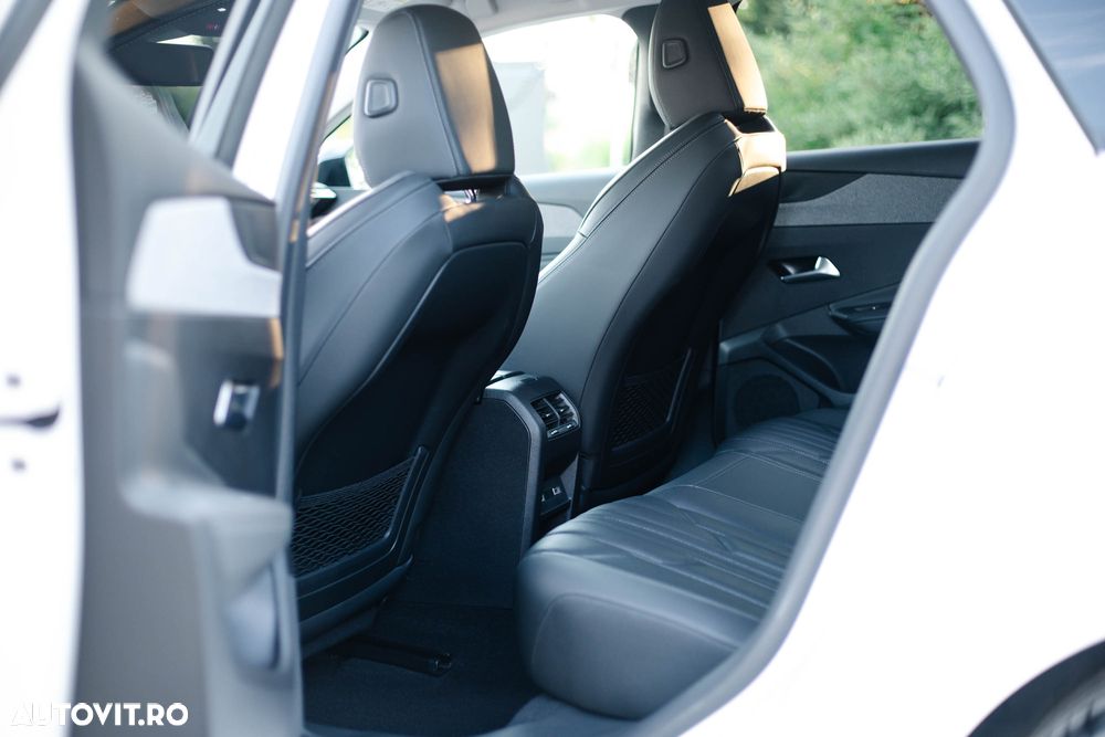 Peugeot 308 1.2L PureTech S&S EAT8 Allure Pack - 8